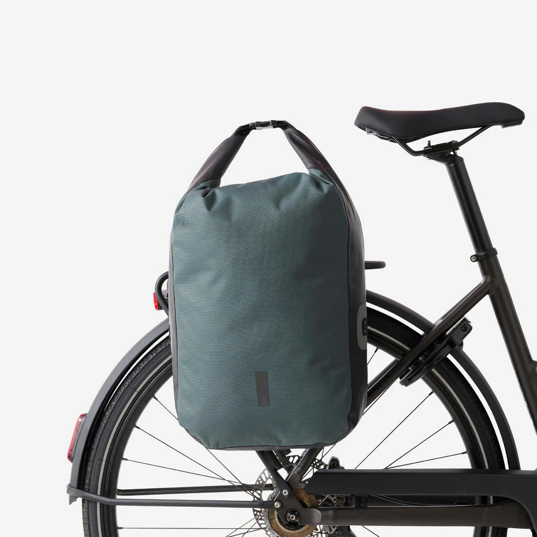 ALFORJA 500 PARA PARRILLAS BICI GRIS OSCURO 20 L IMPERMEABLE - Image 3
