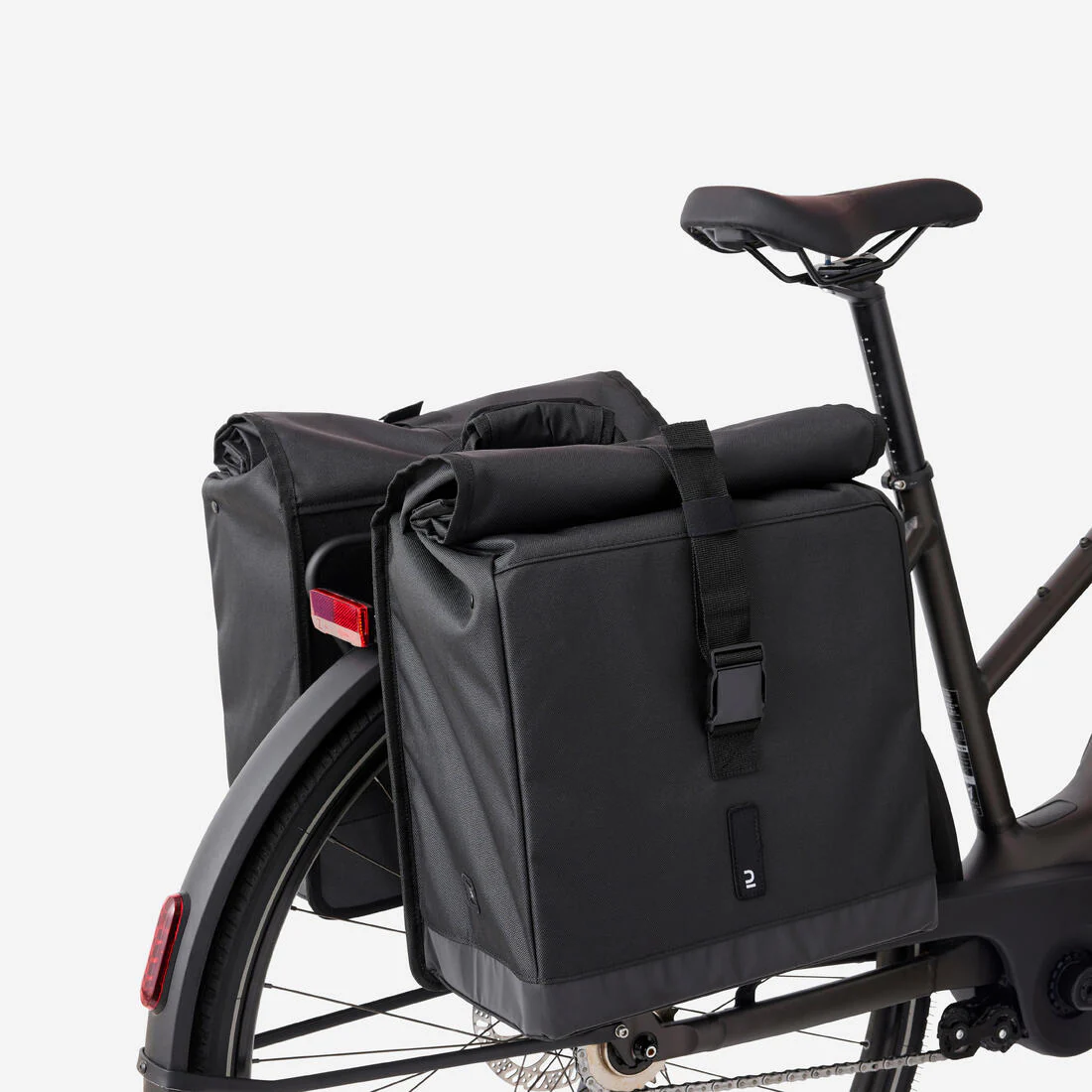 ALFORJA DOBLE BICI 500 NEGRO 2 X 20 L - Image 7