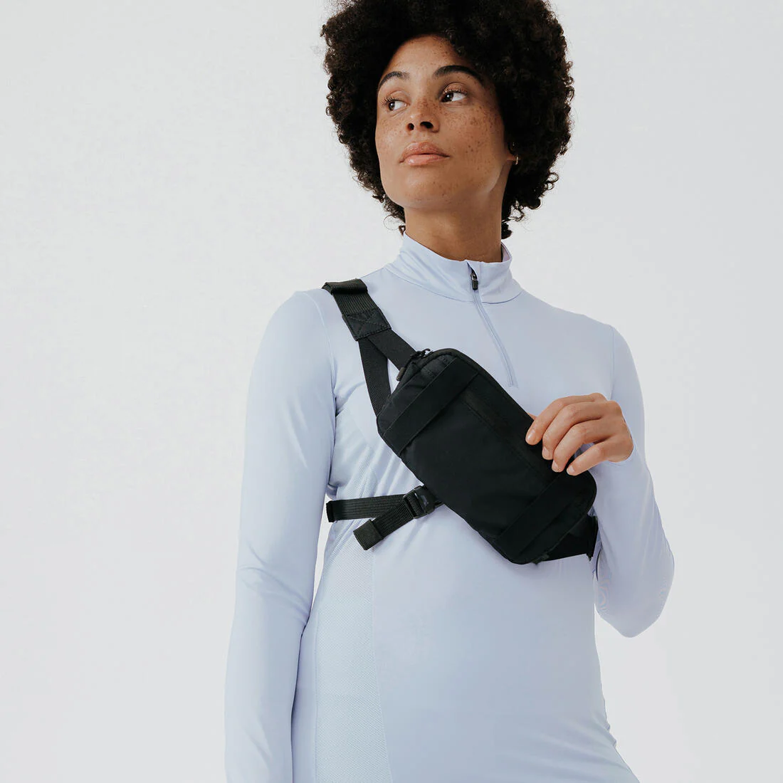 BOLSO DE RUNNING 2 POSICIONES UNISEX- KIPRUN 0,5 L NEGRO - Image 3