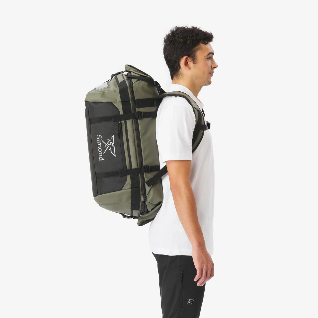 Bolso Duffel expansible 40 a 60L - Image 14