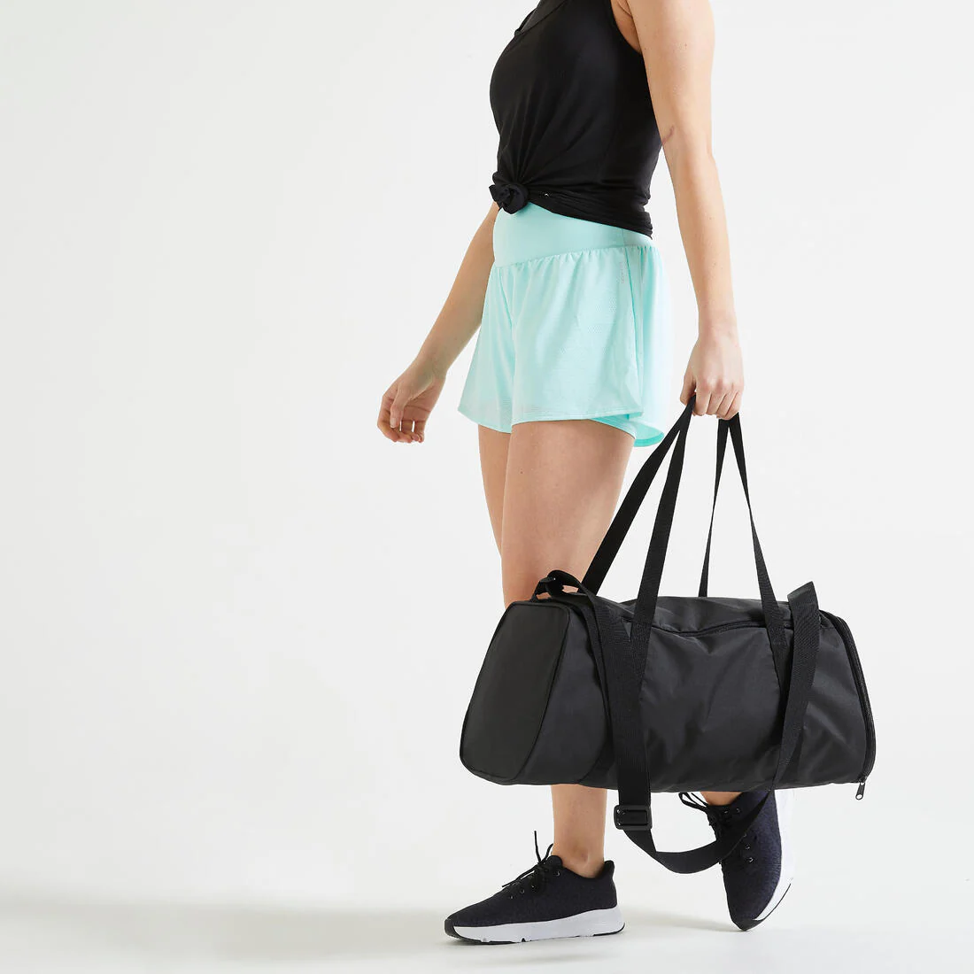 BOLSO FITNESS NEGRO 20 L - Image 5