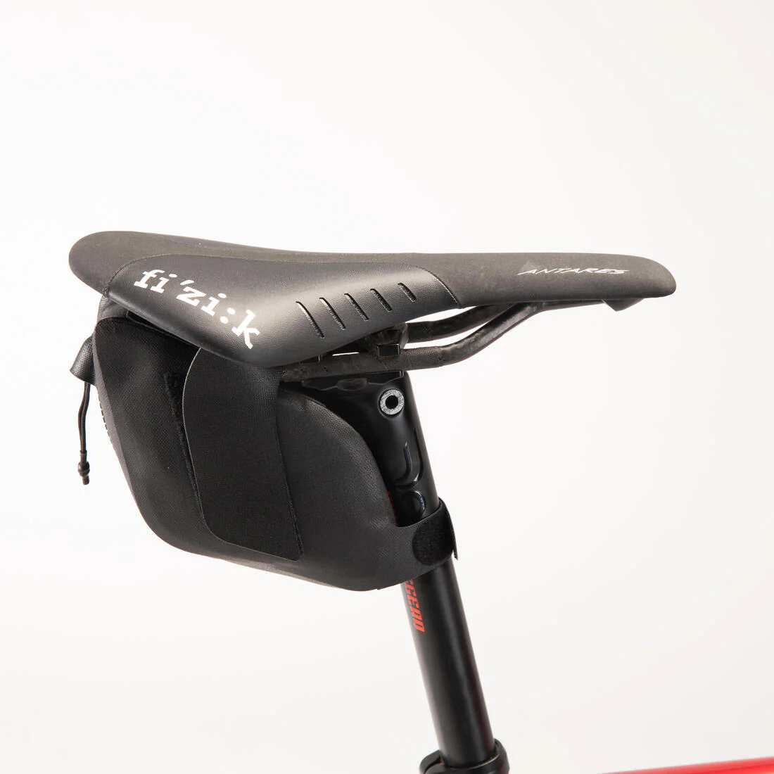 BOLSO PARA BICICLETAS SILLÍN 0,6 LITROS NEGRO - Image 3
