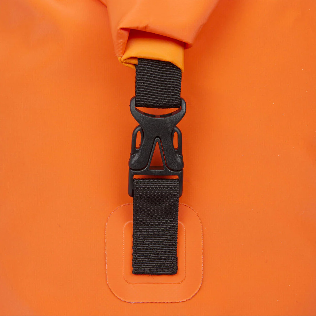 BOLSO PETATE NARANJA IMPERMEABLE 30 L - Image 8