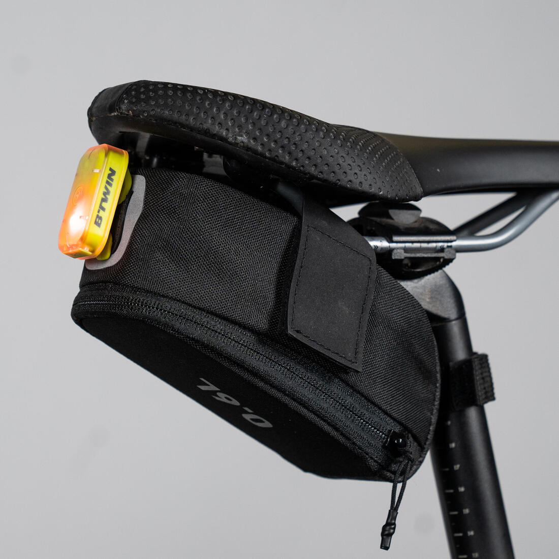 BOLSO SILLÍN EASY M 0,6 L NEGRO - Image 6