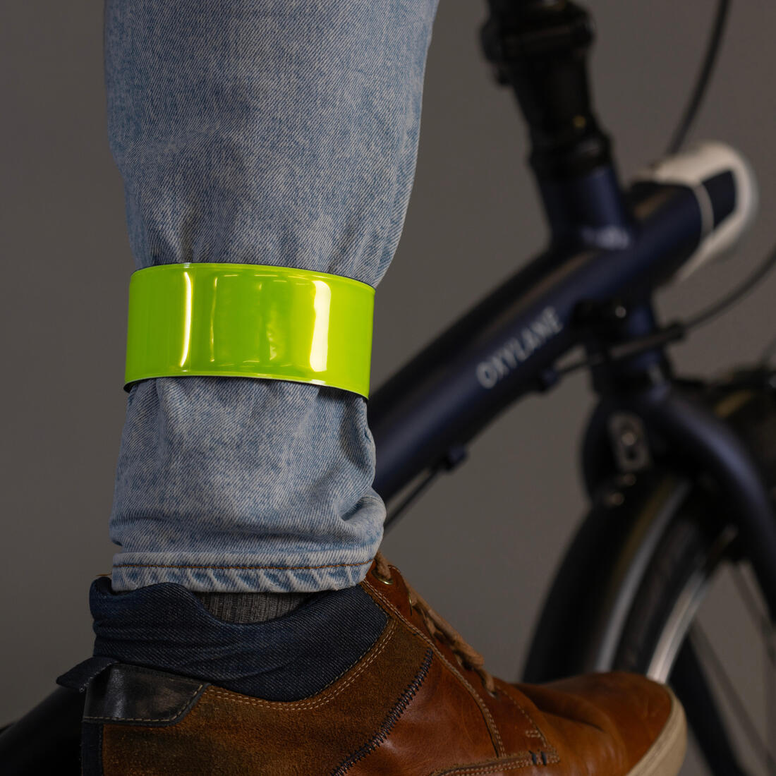 BRAZALETE DE VISIBILIDAD PARA BICICLETA FLUORESCENTE - Image 3