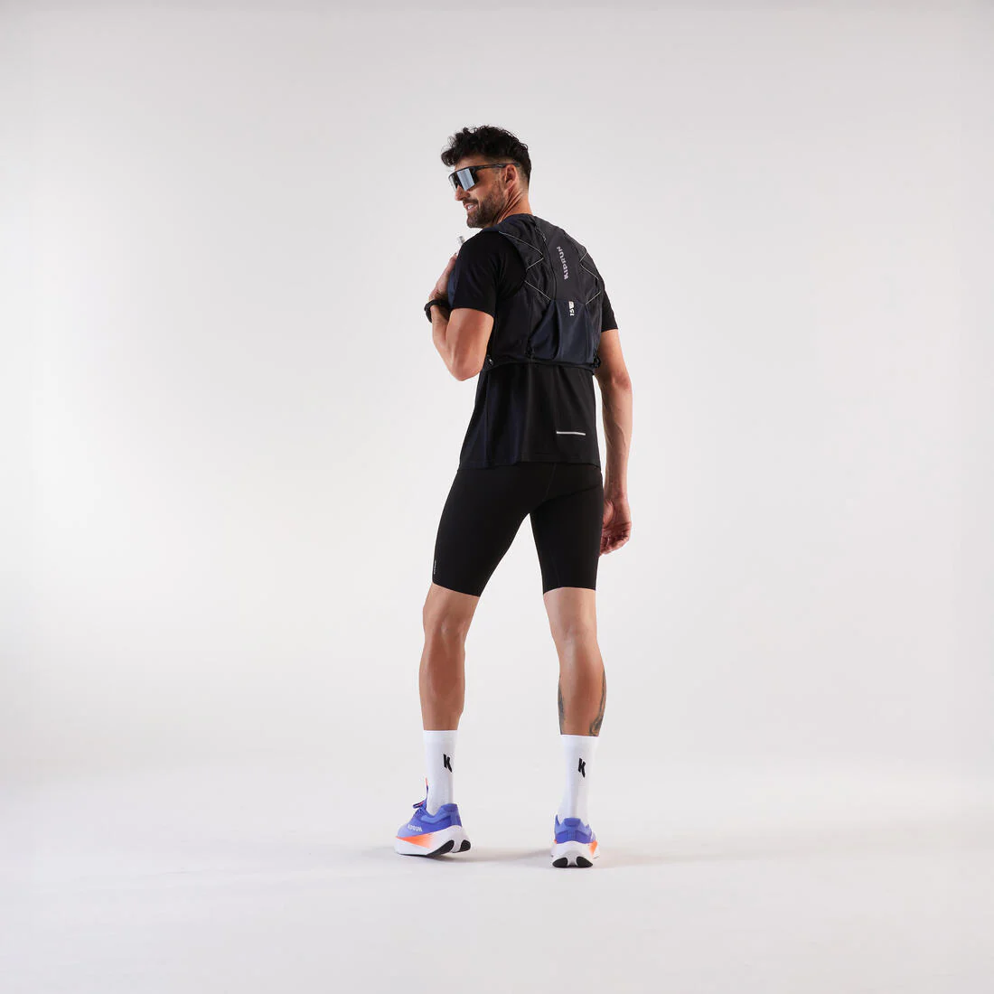 CALZAS CORTAS RUNNING HOMBRE KIPRUN NEGRO - Image 2