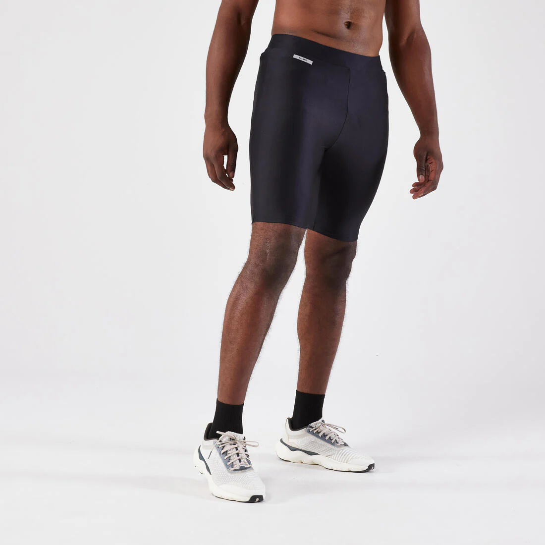 Mallas cortas running Hombre - KIPRUN Run 100 Negro - Image 6