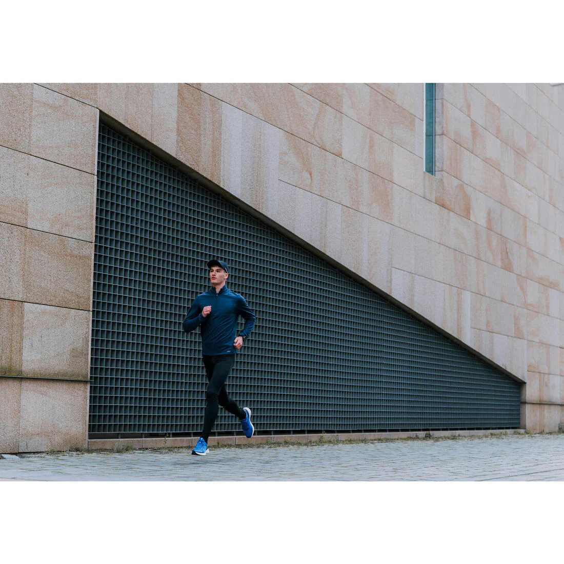 CALZAS LARGAS DE RUNNING HOMBRE RUN 100 WARM NEGRO - Image 11