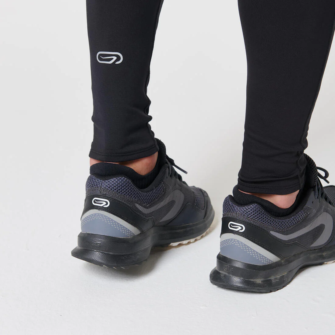 CALZAS RUNNING HOMBRE WARM NEGRO - Image 31