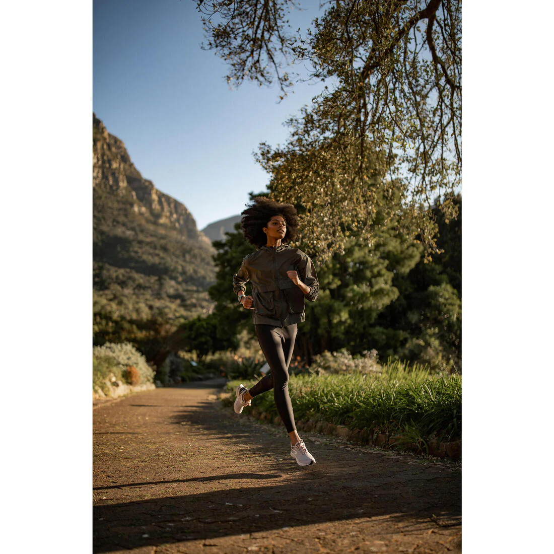 CALZAS RUNNING TRANSPIRABLES MUJER - KIPRUN RUN500 DRY NEGRO - Image 15