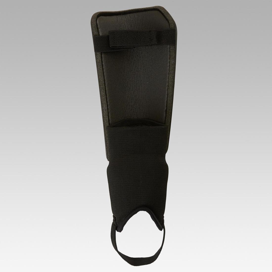 CANILLERAS DE FÚTBOL ADULTOS ESSENTIAL140 NEGRO - Image 4