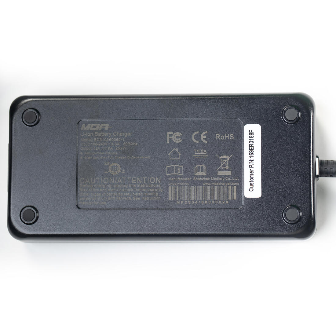 CARGADOR BATERÍA 36 V 6 A E-EXPL/E-GRAVEL XPLR 900/E-LD 500/CARGO F900E - Image 2