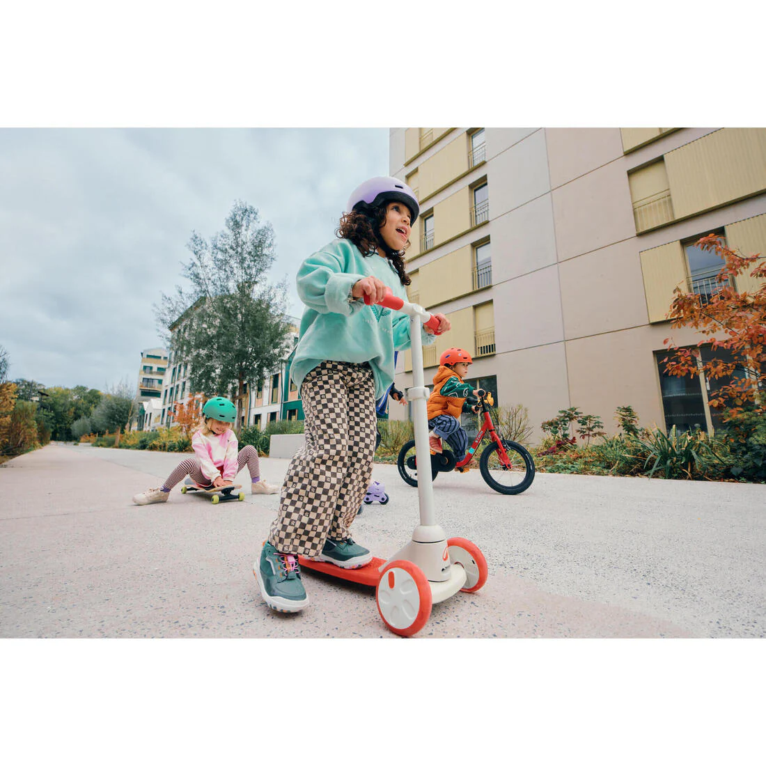 CASCO PATINES SKATEBOARD SCOOTER B100 - Image 42