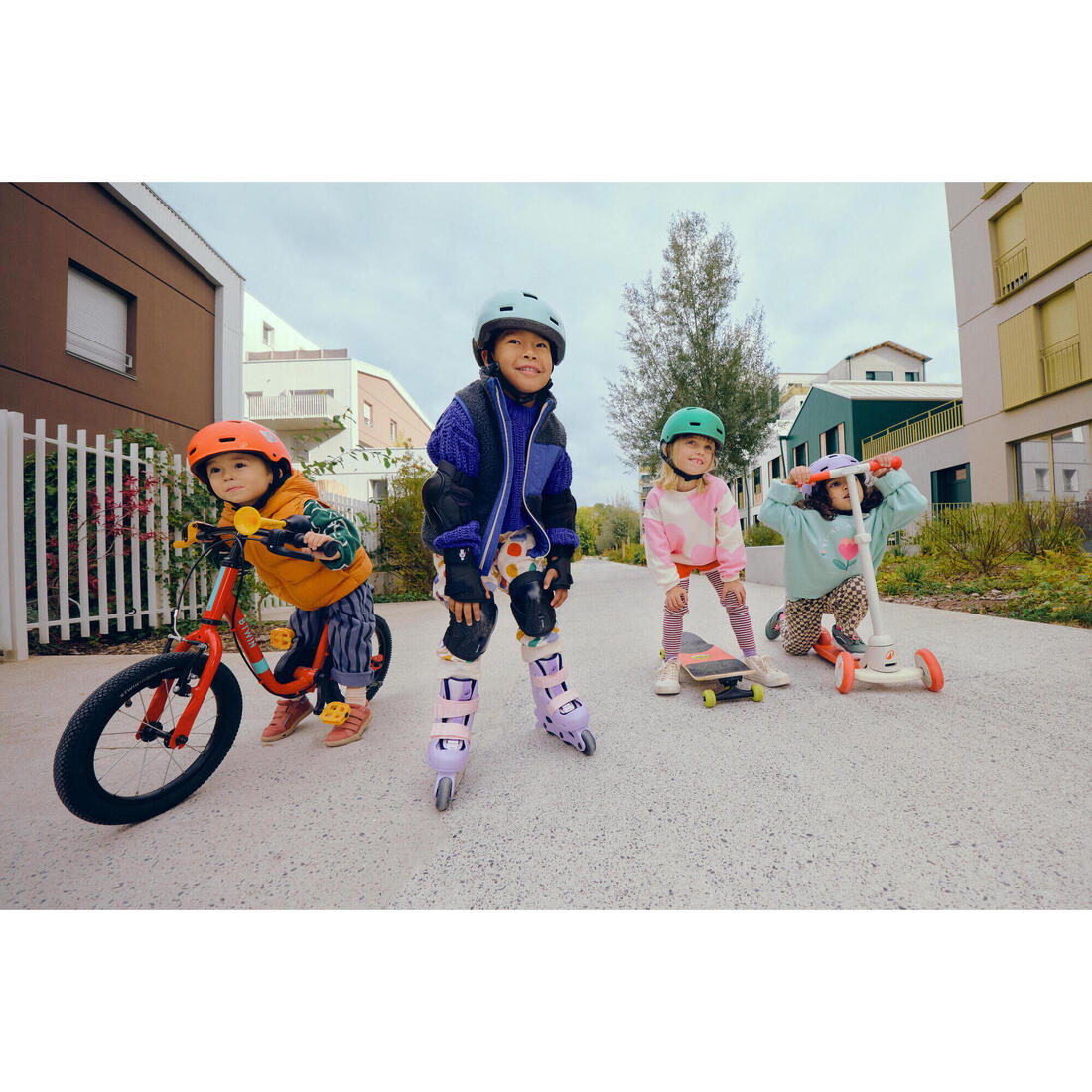 CASCO PATINES SKATEBOARD SCOOTER B100 - Image 45
