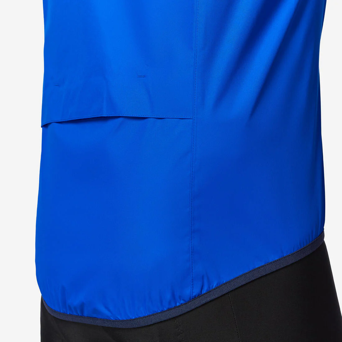 CHAQUETA CICLISMO IMPERMEABLE HOMBRE RC100 - AZUL ÍNDIGO - Image 4