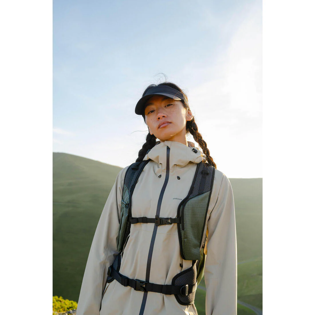 CHAQUETA IMPERMEABLE DE SENDERISMO MONTAÑA MH500 MUJER - Image 25