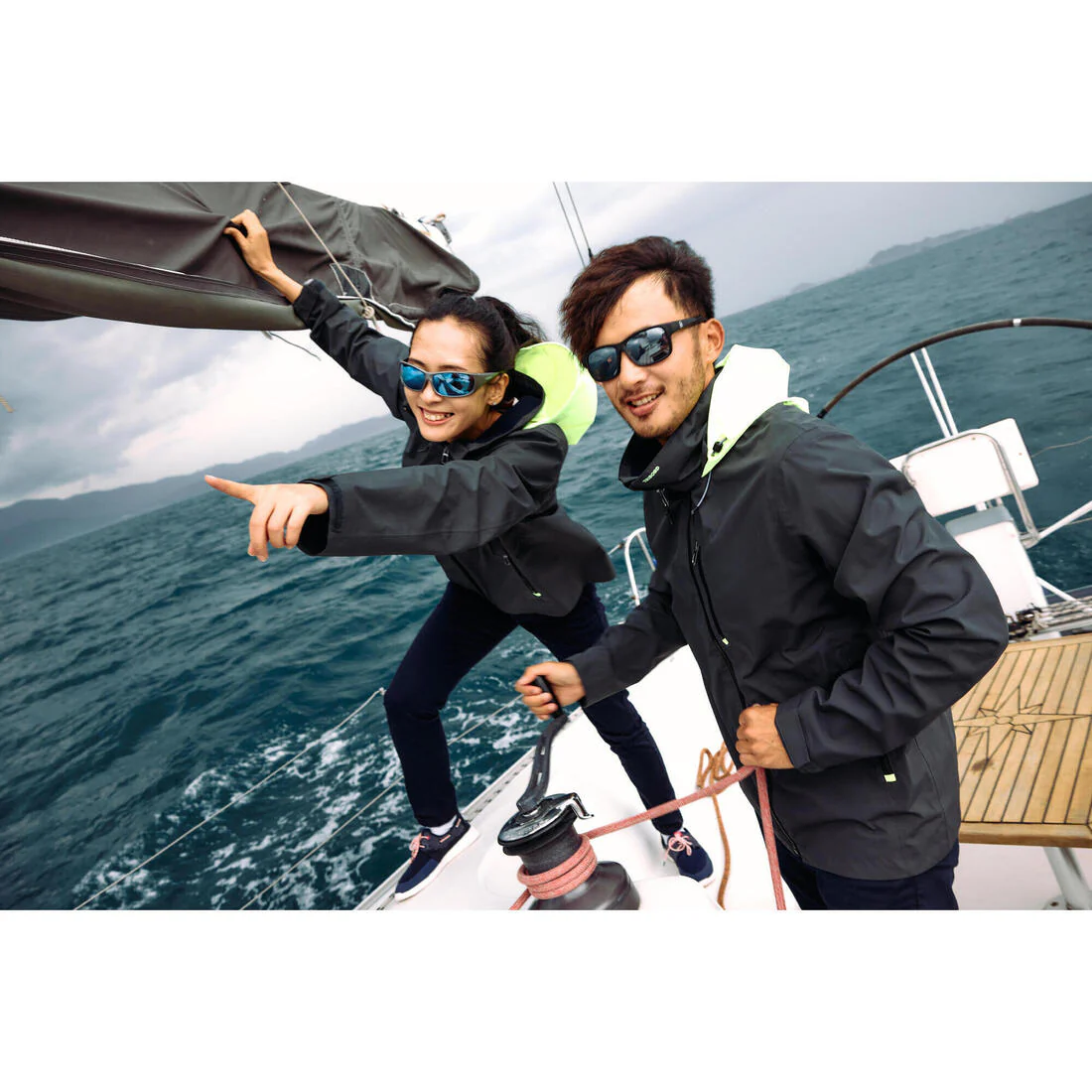 CHAQUETA IMPERMEABLE SAILING 500 HOMBRE - Image 17