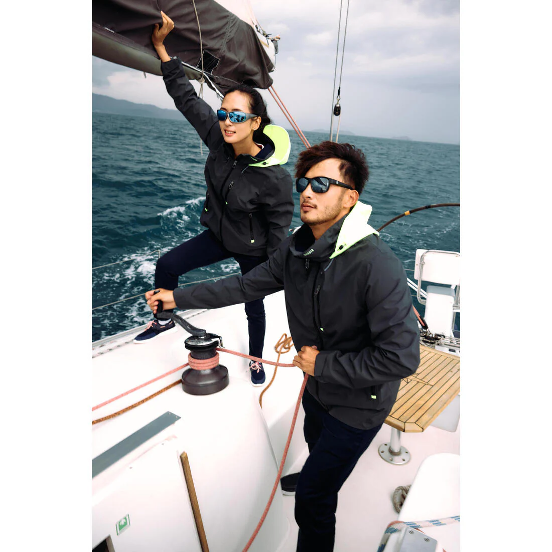 CHAQUETA IMPERMEABLE SAILING 500 HOMBRE - Image 19