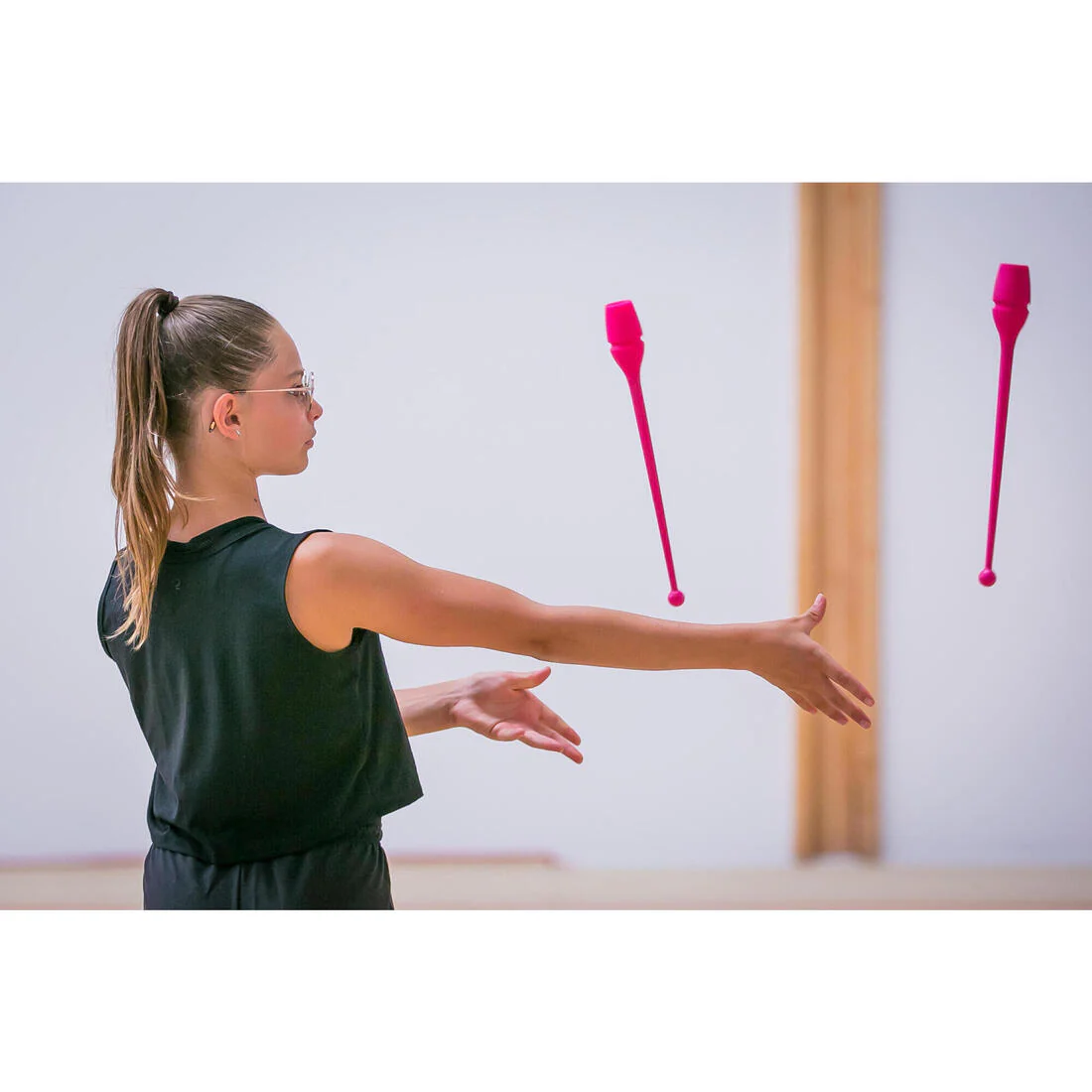CLAVAS GIMNASIA RÍTMICA ROSADO ACOPLABLES 36 CM - Image 6