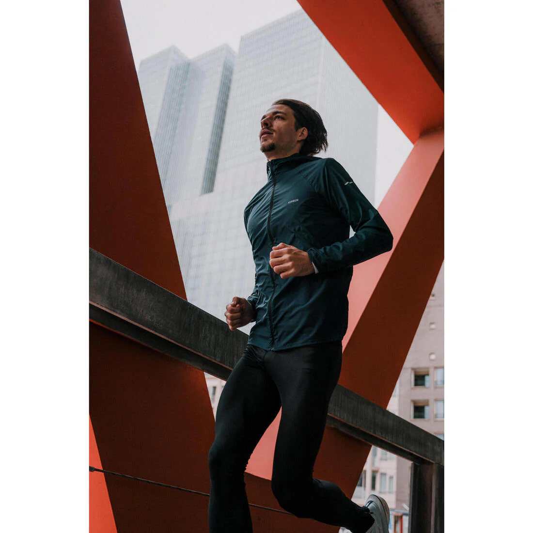 CORTAVIENTO RUNNING HOMBRE RUN 900 WIND - Image 8