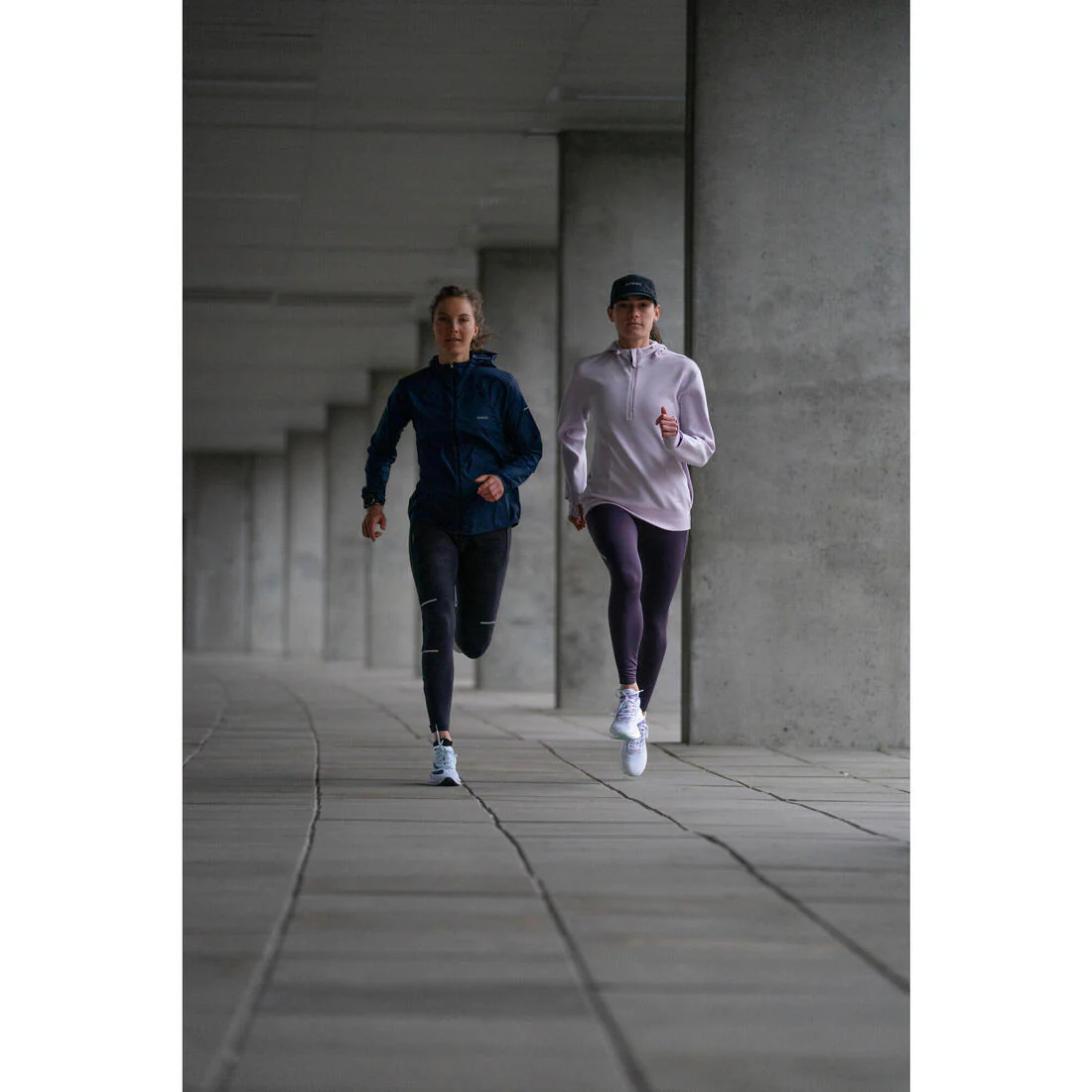 CORTAVIENTO RUNNING Y TRAIL MUJER RUN 900 WIND - Image 14