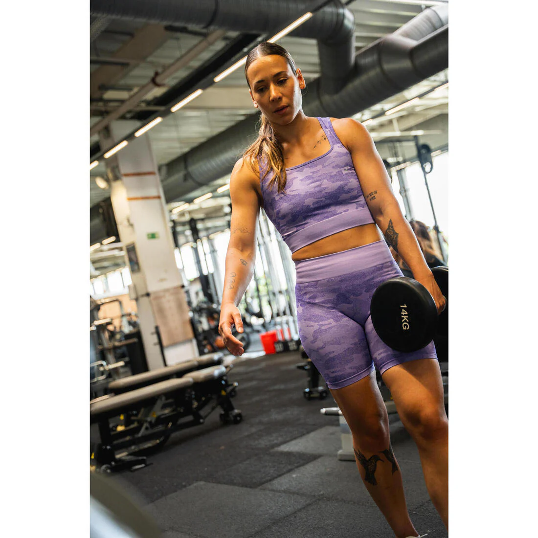 CROP TOP FITNESS MUJER ESTAMPADO CAMUFLAJE - Image 9
