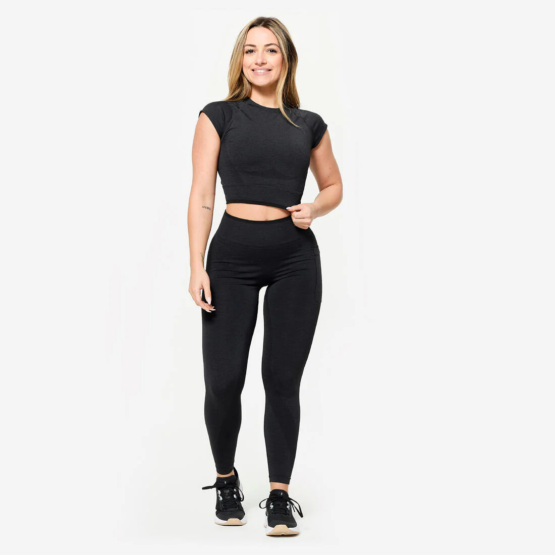 CROP-TOP MUJER SIN COSTURAS - Image 4