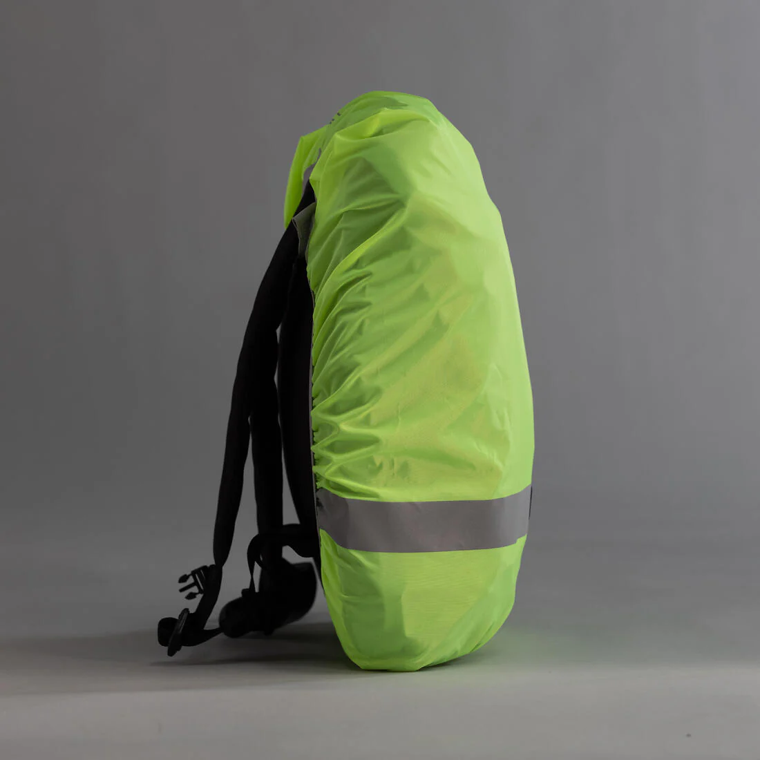 CUBREMOCHILA IMPERMEABLE VISIBILIDAD FLUOR - Image 3
