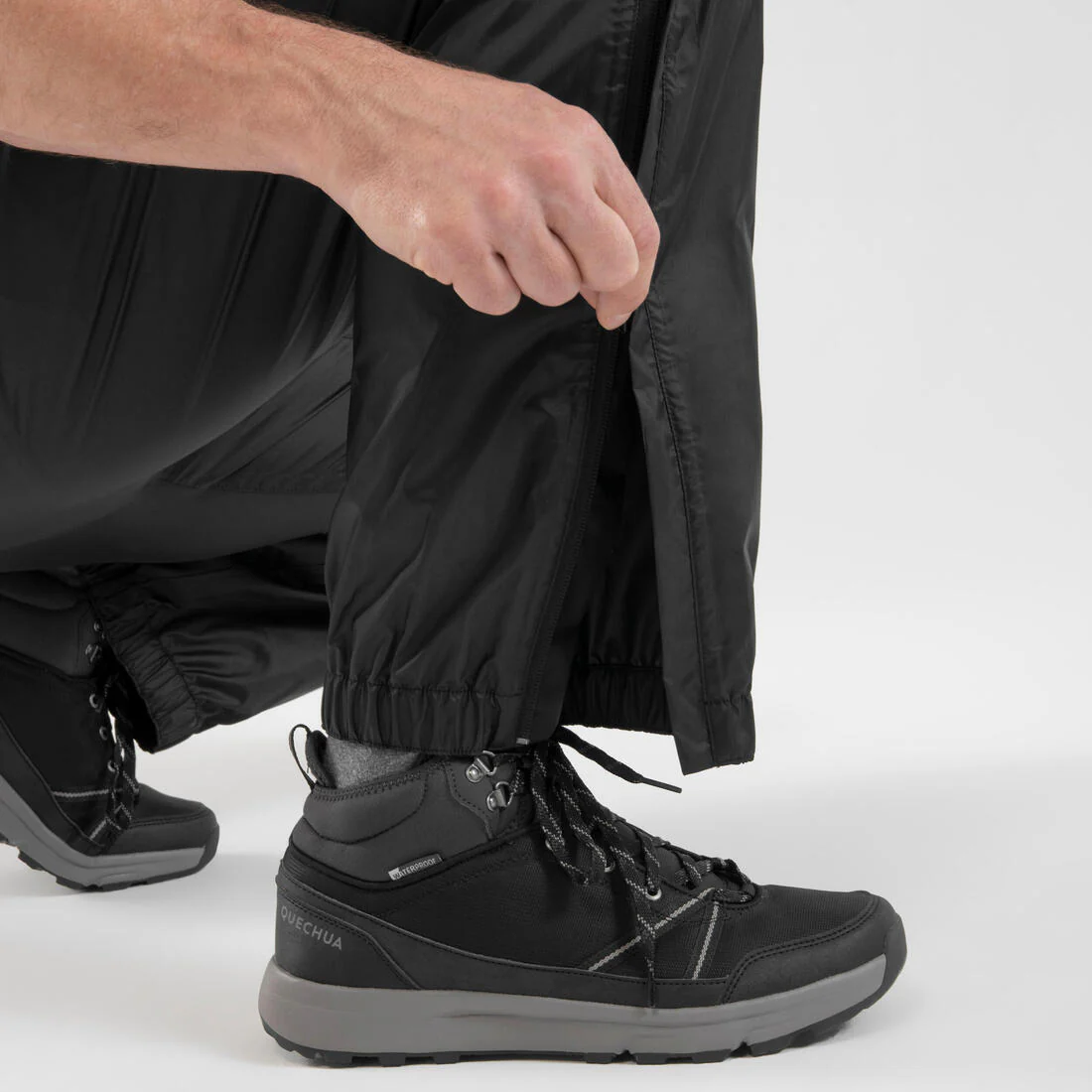 CUBREPANTALÓN IMPERMEABLE DE SENDERISMO - NH500 IMPER- HOMBRE - Image 3