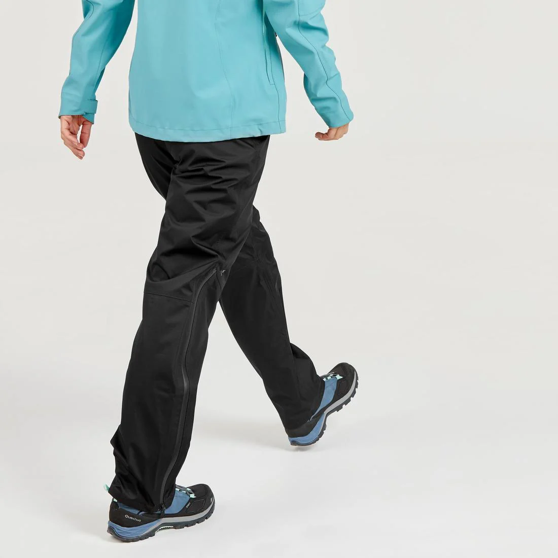 CUBREPANTALÓN IMPERMEABLE SENDERISMO MUJER MH500 NEGRO - Image 5