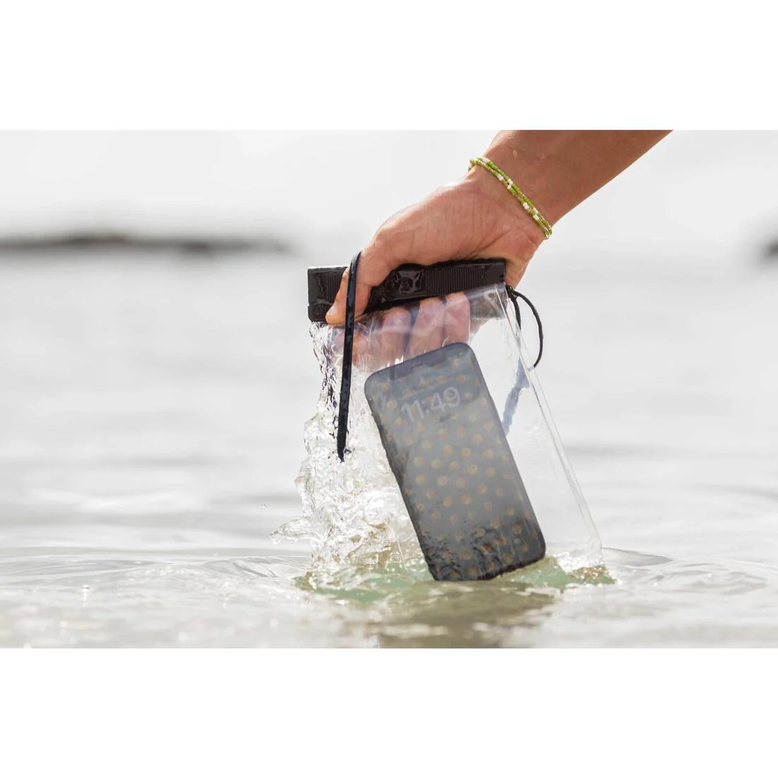 Funda Estanca Teléfono Móvil IPX8 - Image 6