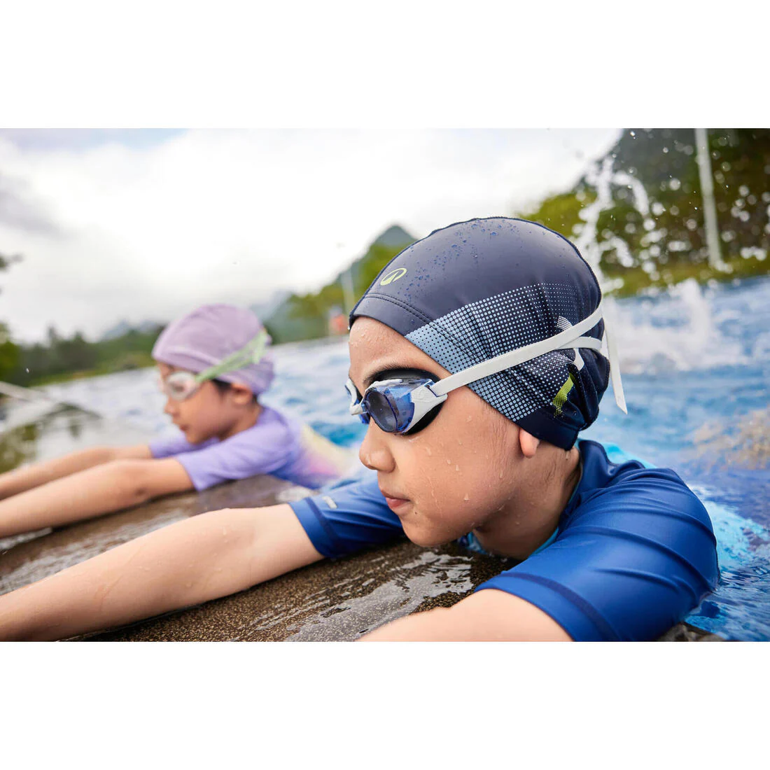 Gorro de natación tela revestido con estampado talla M - Image 44