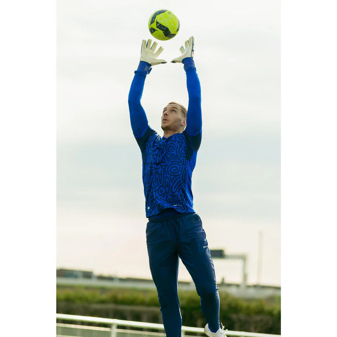 GUANTES DE ARQUERO ADULTO F500 VIRALTO SHIELDER BLANCO - Image 15
