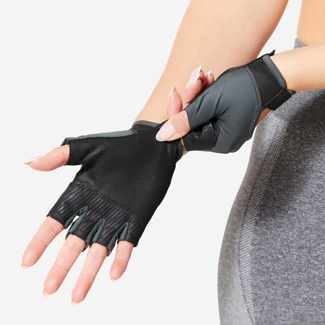 GUANTES FITNESS TRANSPIRABLES RESISTENTES - Image 7
