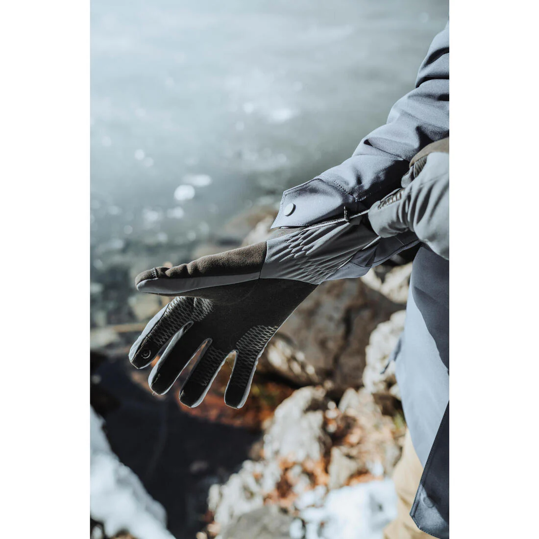 GUANTES TÁCTILES DE SENDERISMO ADULTO MT900 - Image 11