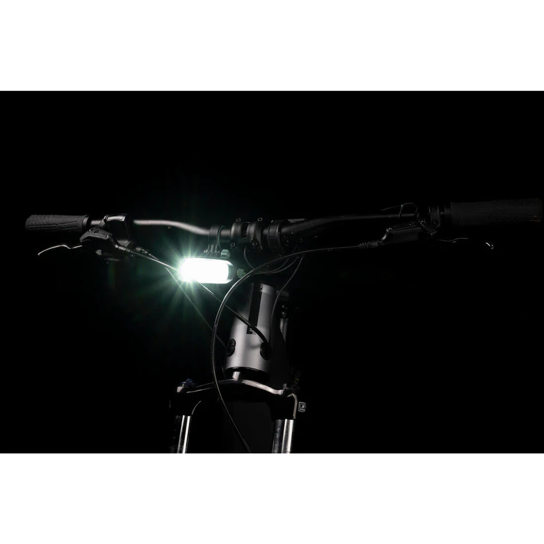 Luz Bicicleta FL940 Uso Caminos No Iluminados - Image 12