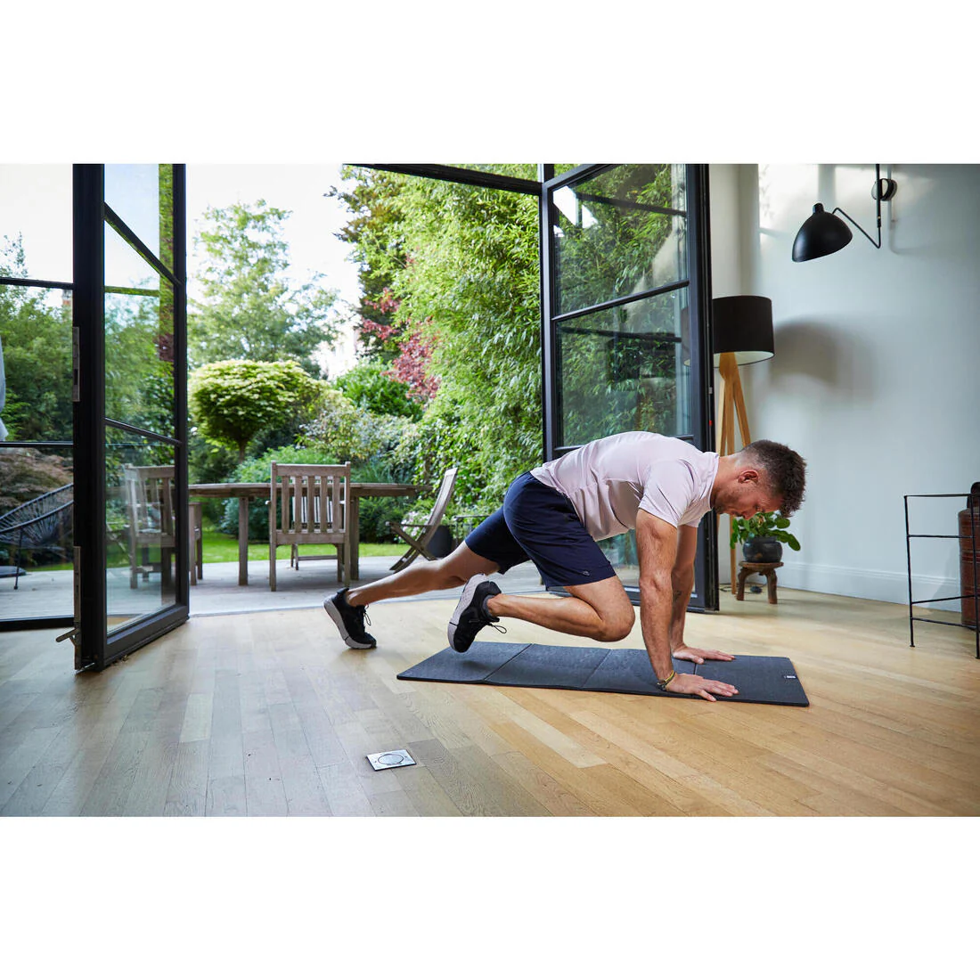 MAT FITNESS 8 MM RESISTENTE PLEGABLE INTERIOR/EXTERIOR - Image 6