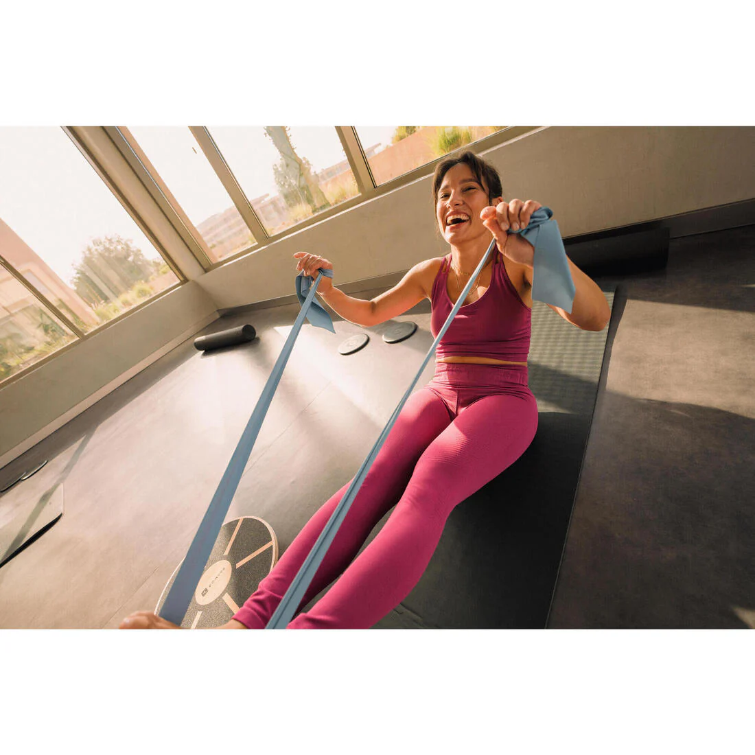 MAT FITNESS 900 NEGRO RESISTENTE 170 CM × 58 CM × 10 MM - Image 7