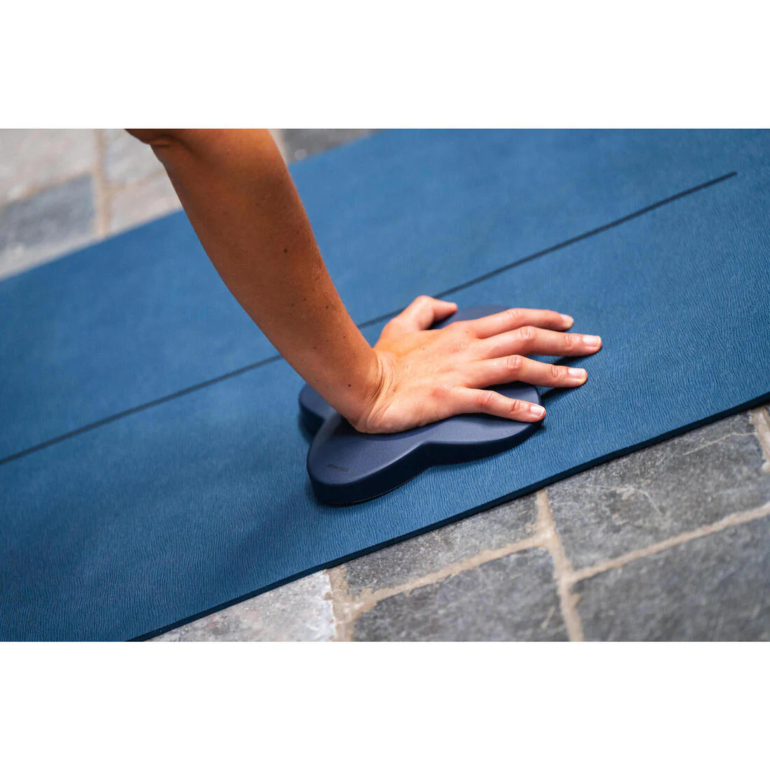 MAT YOGA INICIACIÓN 180 CM X 58 CM X 5 MM - Image 8