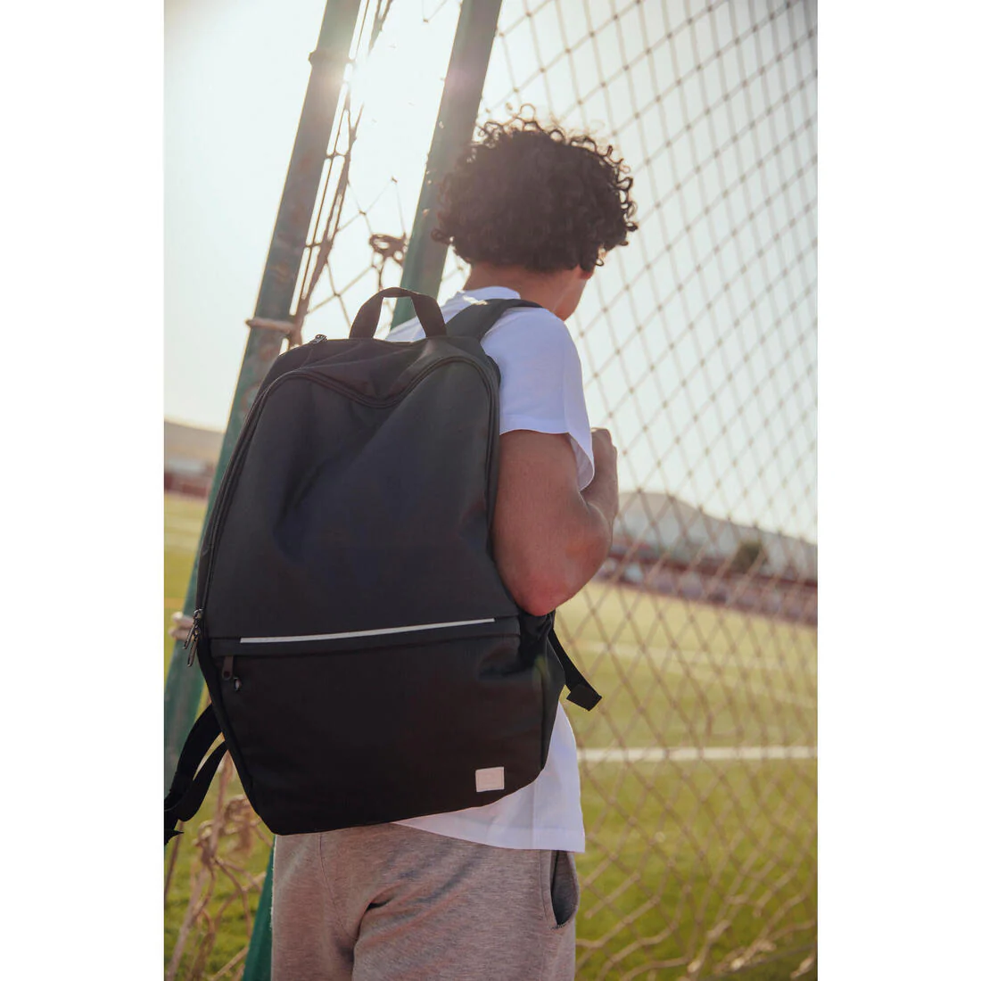 MOCHILA 24L ESSENTIAL NEGRO - Image 18