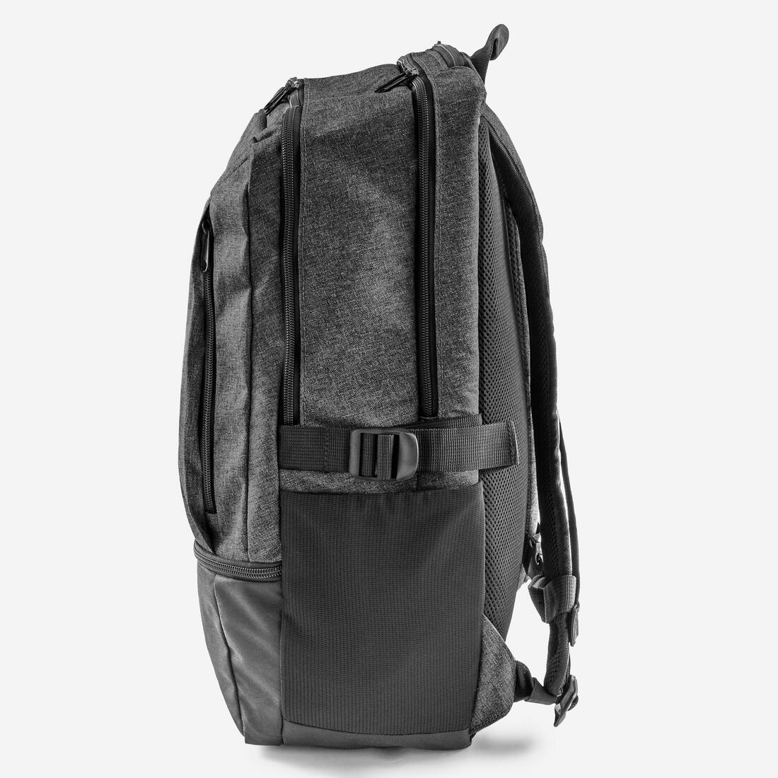 MOCHILA 33L ESSENTIAL GRIS OSCURO - Image 3