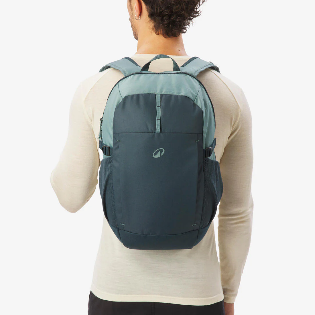 MOCHILA DE SENDERISMO 20L ARPENAZ 100 - Image 15