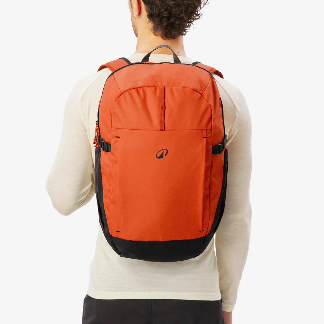 MOCHILA DE SENDERISMO 27L ARPENAZ 100 - Image 9