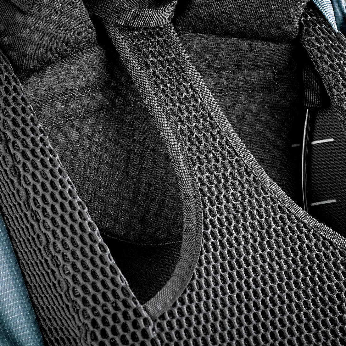 MOCHILA DE SENDERISMO MUJER 45+10 L MT500 AIR - Image 5