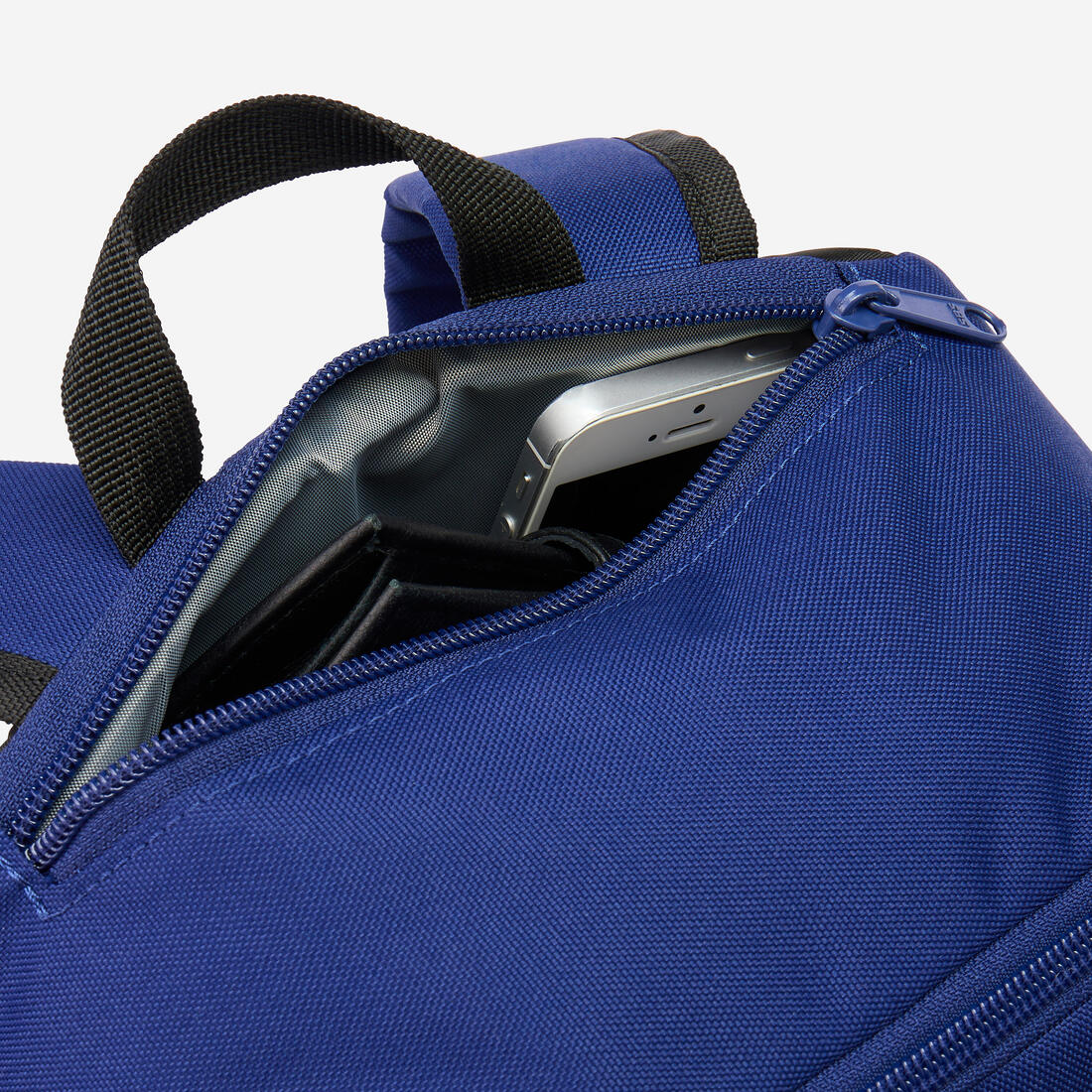 MOCHILA DEPORTIVA CON COMPARTIMENTO CALZADO 17L - Image 19