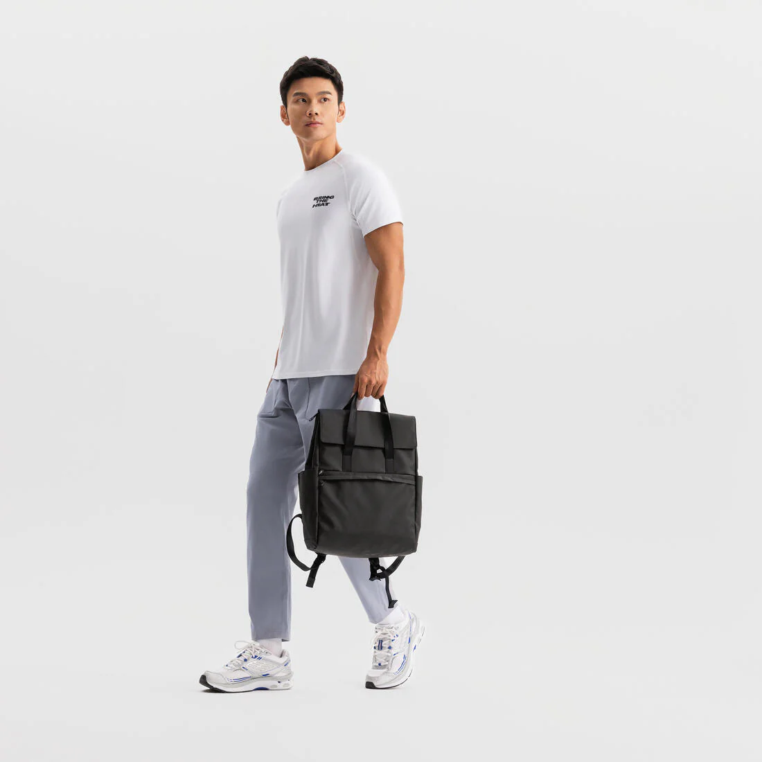 MOCHILA IMPERMEABLE 15 L COMPARTIMENTO PC - Image 5