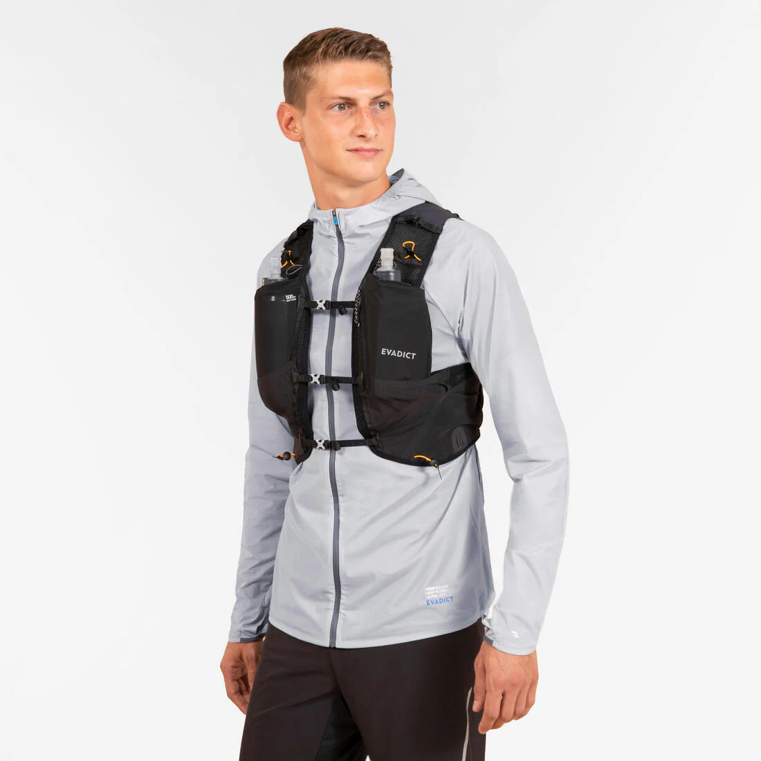 MOCHILA RUNNING 10L MIXTA NEGRO - VENDIDA CON BOLSA DE HIDRATACIÓN1L - Image 9