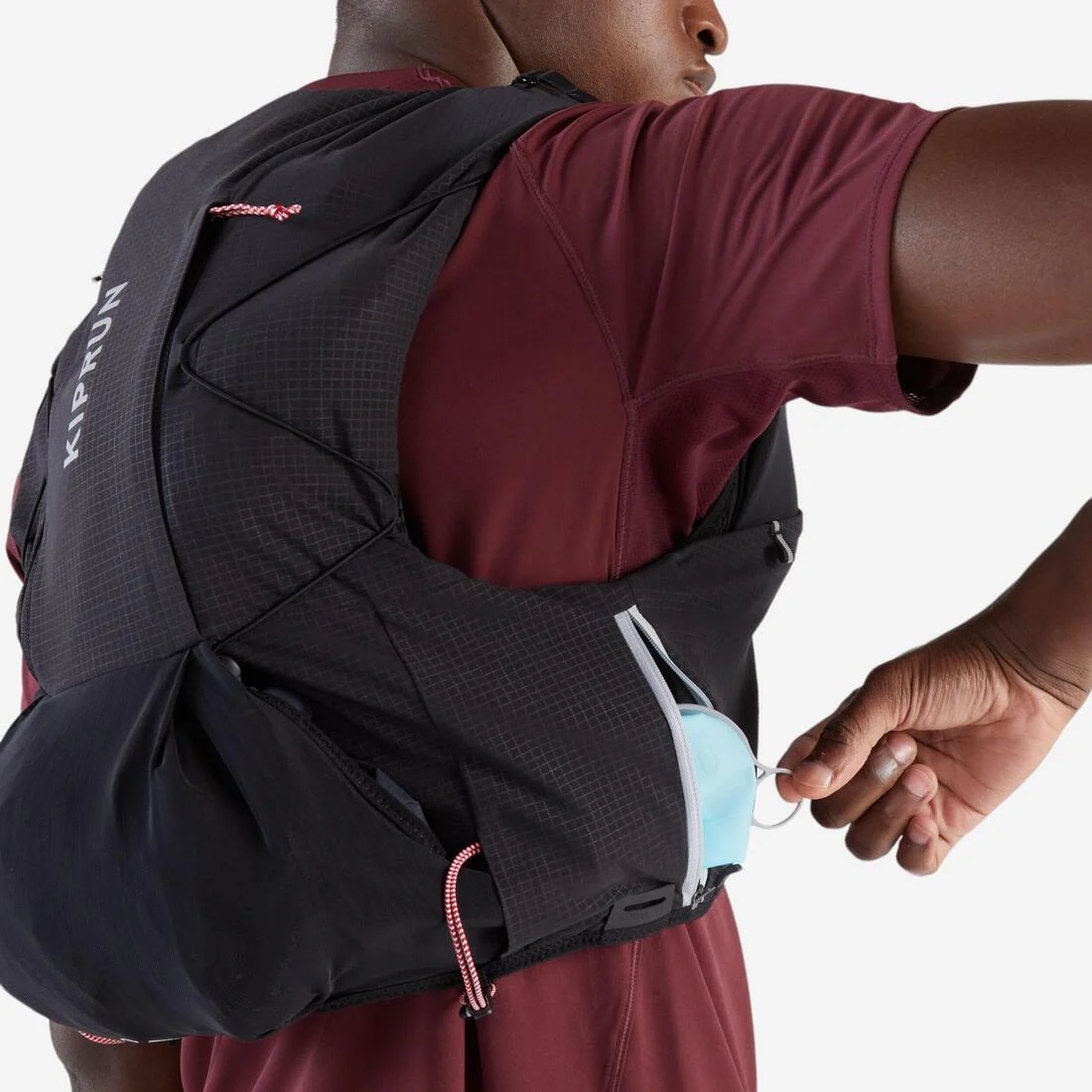 MOCHILA TRAIL RUNNING 15L + BOLSA AGUA 2L KIPRUN 900 - Image 11