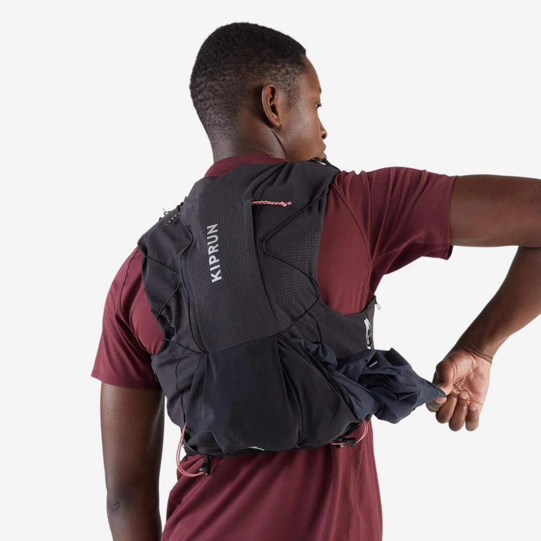 MOCHILA TRAIL RUNNING 15L + BOLSA AGUA 2L KIPRUN 900 - Image 12