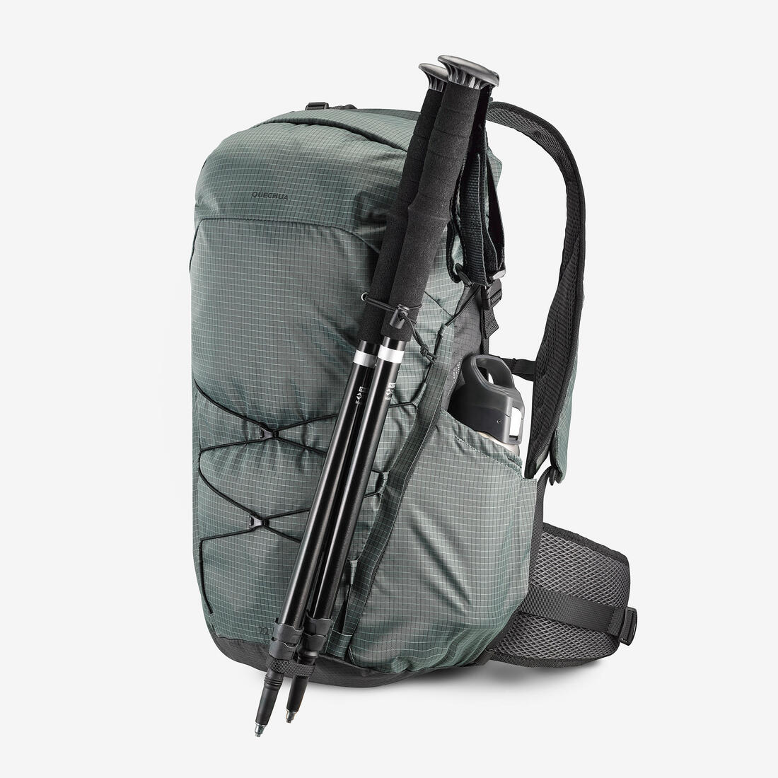 Mochila trekking 22L ultra liviana MT500 - Image 15